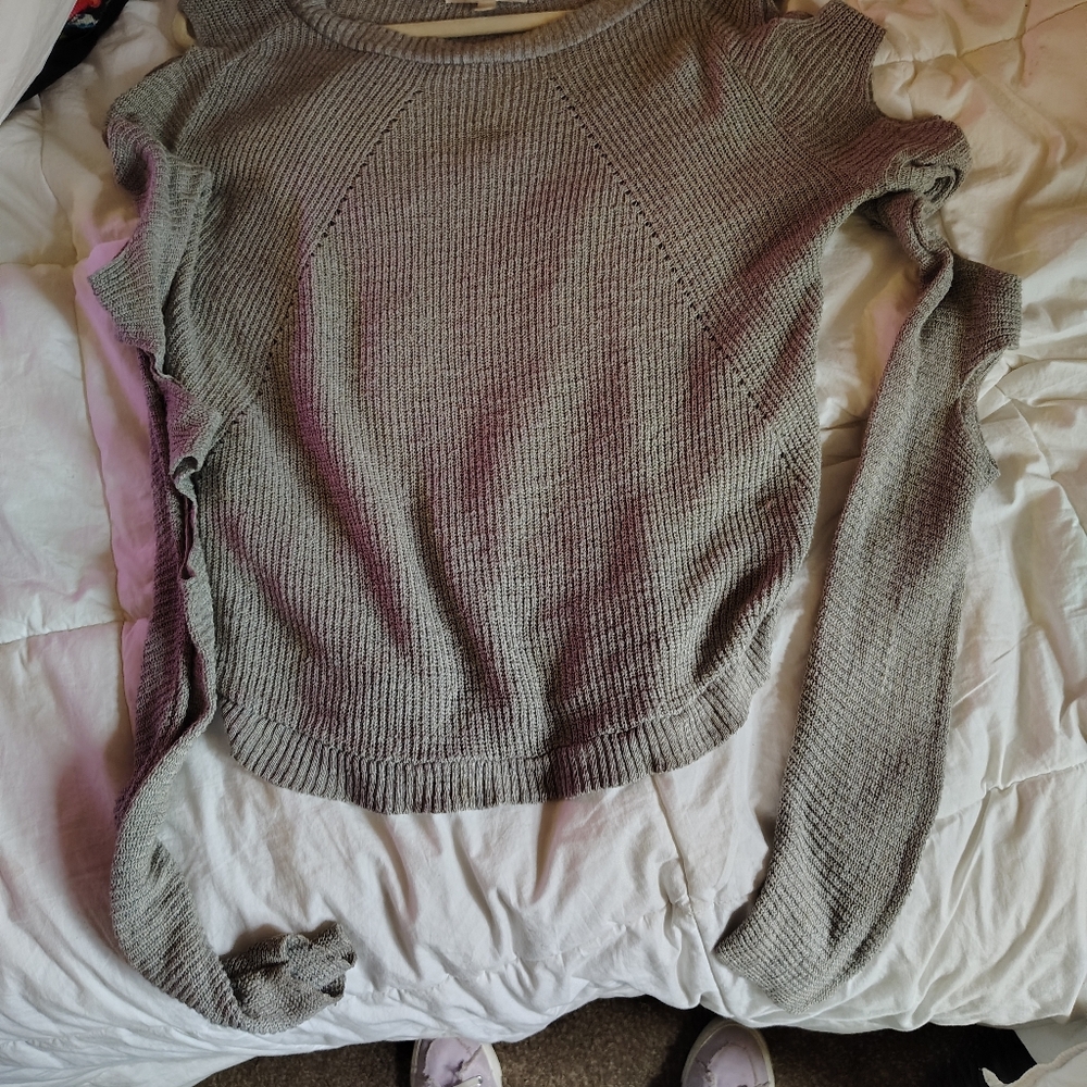 Women's Gray Sweater